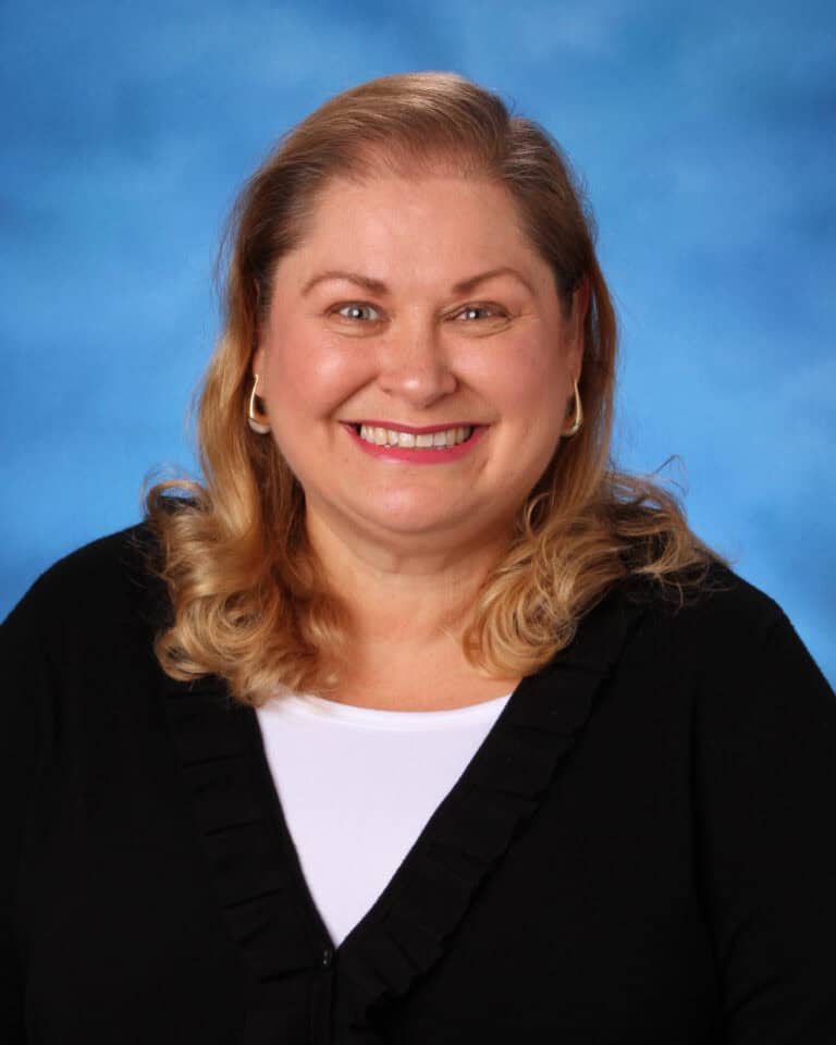 Faculty_Staff-Perez-Veronica