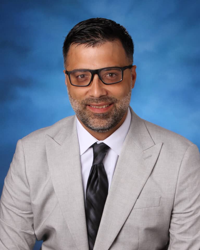 Faculty_Staff-Sotomayor-Jose